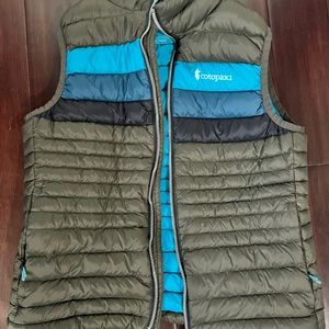 Cotopaxi fuego vest - like new, XS